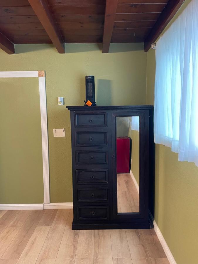 Private Room In La With Free Wifi And Tv With Shared Kitchen Los Angeles Exterior foto