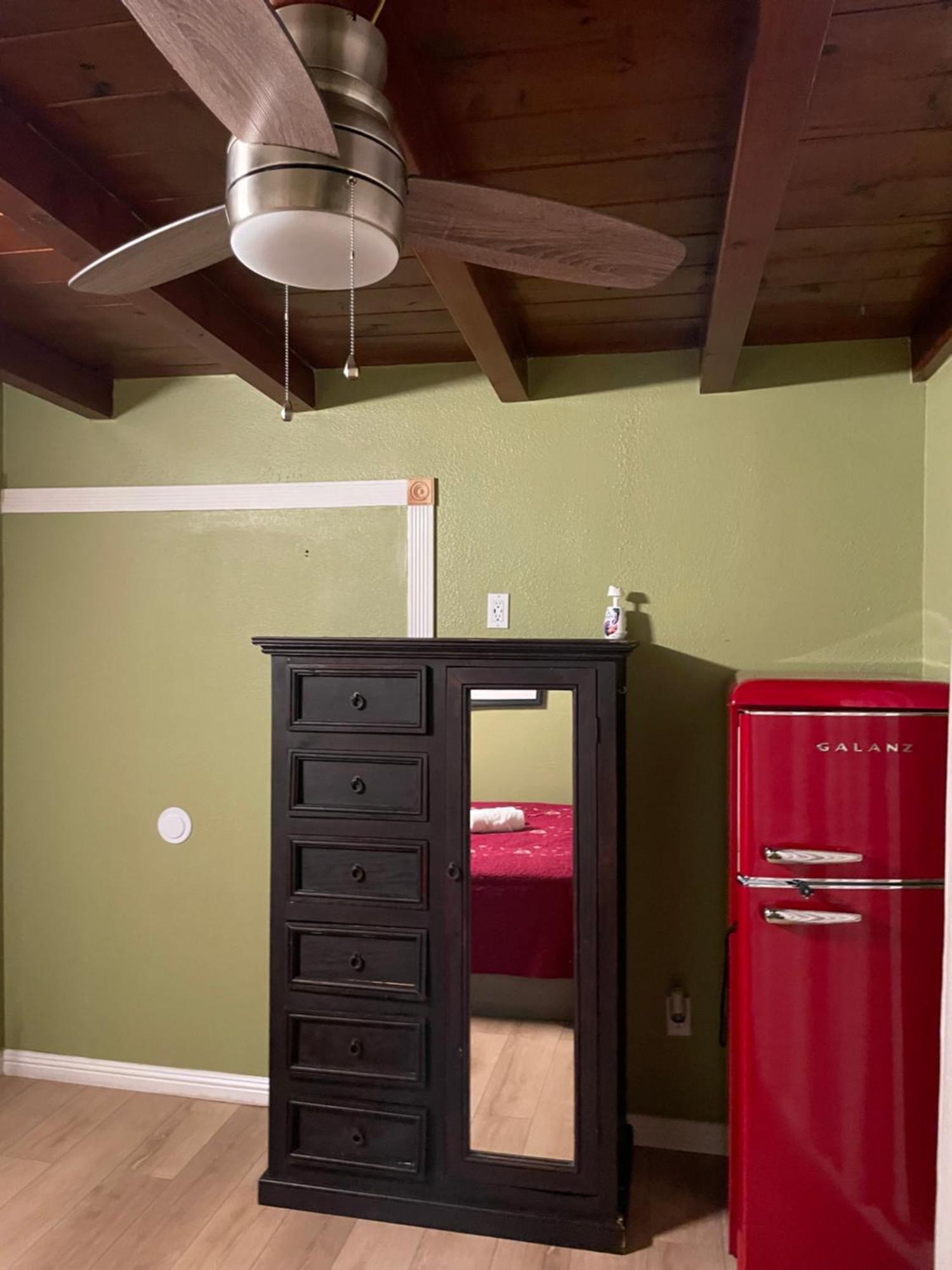 Private Room In La With Free Wifi And Tv With Shared Kitchen Los Angeles Exterior foto