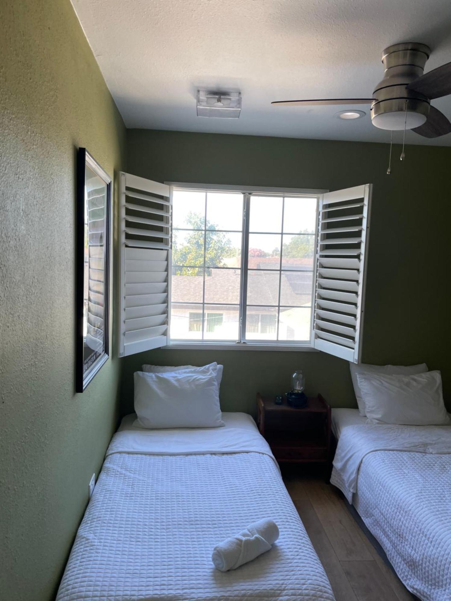 Private Room In La With Free Wifi And Tv With Shared Kitchen Los Angeles Exterior foto